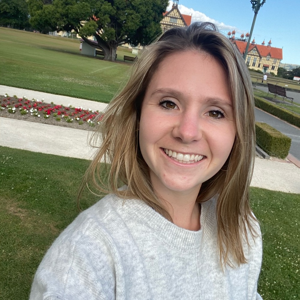 Meet your Posher, Paige